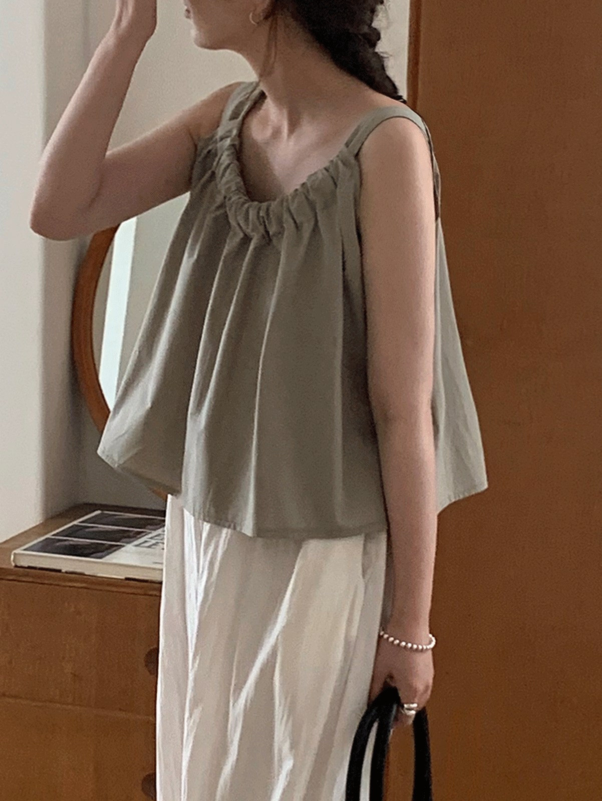 with shirring sleeveless blouse (3colors) 추천!